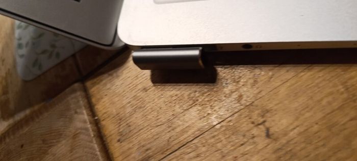 apple macbook air A1466
