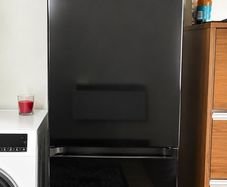 Samsung RB34C600EBN/EU Fridge Freezer - Like New - Purchased Dec 2025