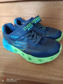 boy's SKECHERS light up shoes. UK13