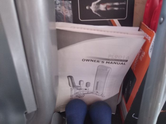 Hip adductor/abductor machine