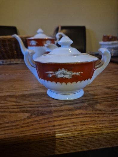 Antique Chinese Teapot, sugar bowl and milk jug.