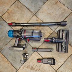 Dyson V15 detect
