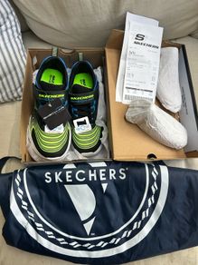 Skechers runners kids