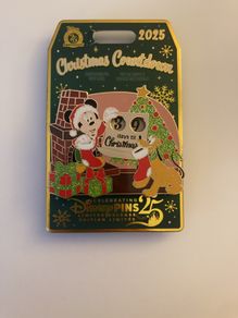 Christmas Countdown Disney pin