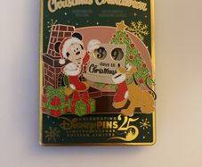 Christmas Countdown Disney pin