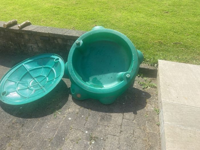 kids sand pit/ small pool