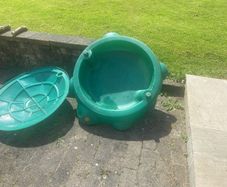 kids sand pit/ small pool