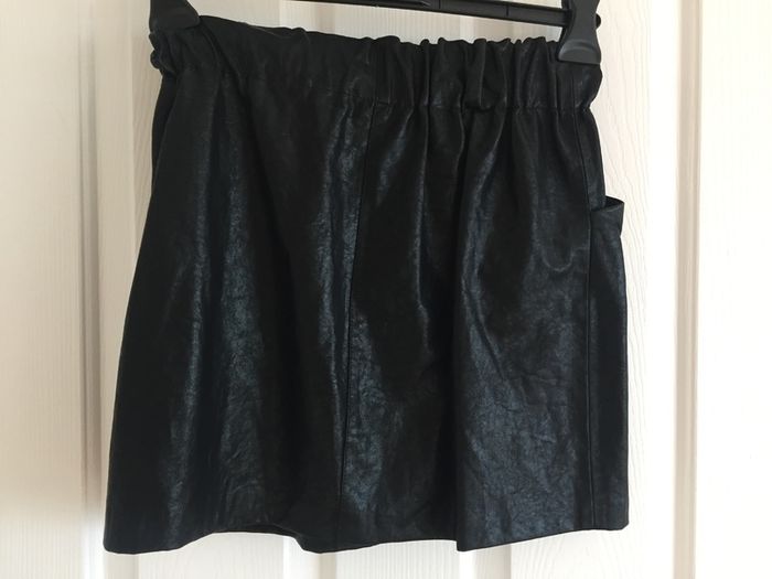 Zara Leather mini skirt with pockets Size 10