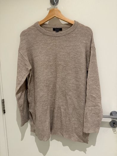 maternity wardrobe