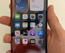 iPhone 13