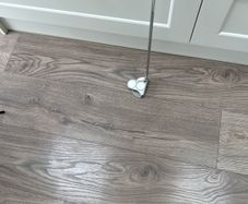 Odyssey White Hot 2 ball putter