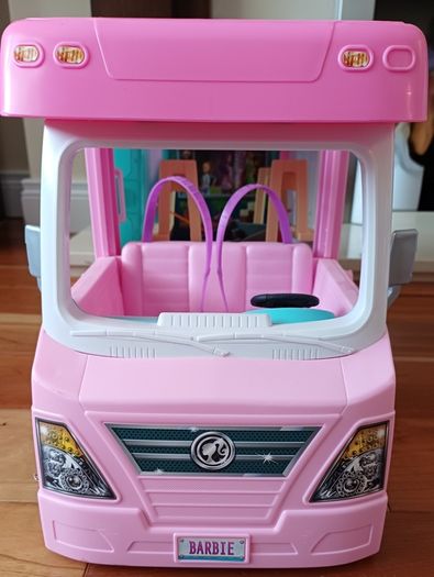 bundle offer Barbie LOL