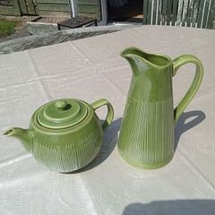 Teapot and water jug