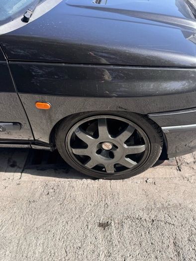 Renault Clio 1.8 16v