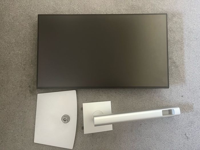 Dell UltraSharp Monitor