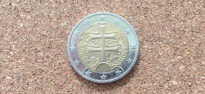2 euro coin