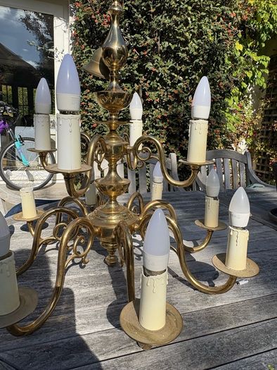 Brass 10 arm Chandelier/Ceiling light