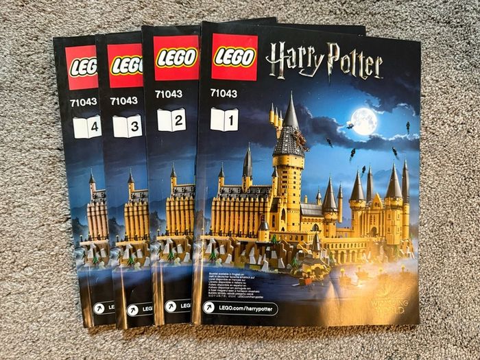 Hogwarts Castle Lego set 71043