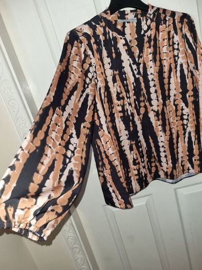 Rowen Avenue Top Size 14