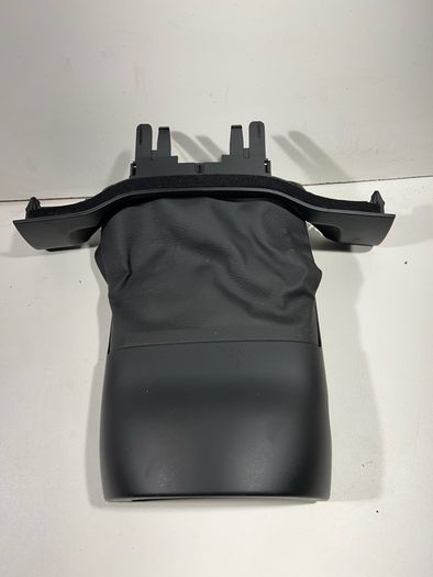 8K0858345 Original Audi A4 B8 2010 steering column cover steering wheel. A1l1b4