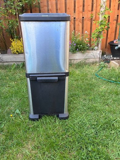 Double Bin