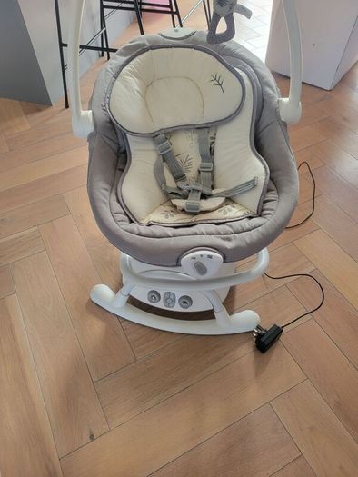 Joie Sansa 2-in-1 rocker/swing