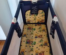 travel cot