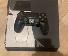 playstation 4 slim