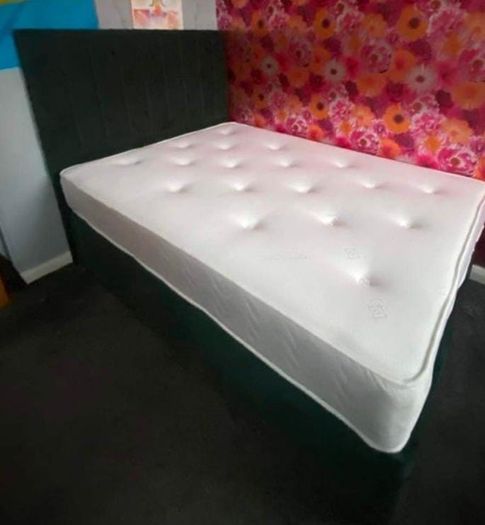 New Stylish single ,Double 4ft, 4ft6, King 5ft And 6ft Superking Sizes Divan Beds Instock. Drawers And Optional Tufted Mattresses Available. Free Delivery