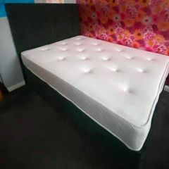 New Stylish single ,Double 4ft, 4ft6, King 5ft And 6ft Superking Sizes Divan Beds Instock. Drawers And Optional Tufted Mattresses Available. Free Delivery