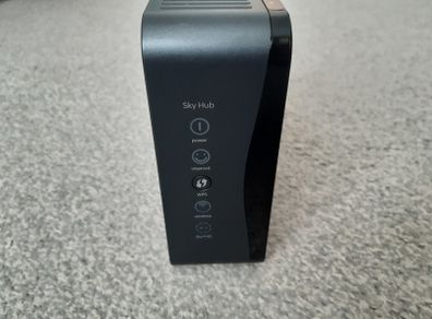 Sky Hub Sr102