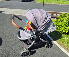 Travel system-maxi cosi adorra