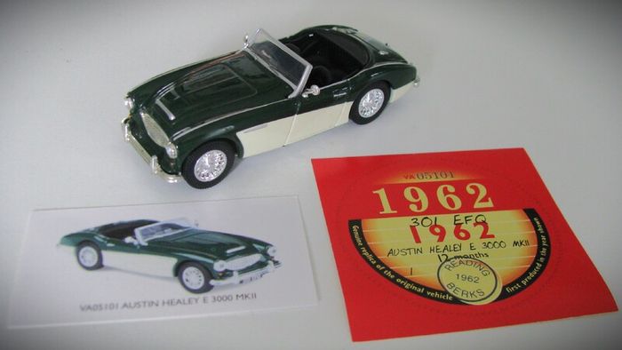 Diecast Model Austin Healey 3000 Mk2 - Collectable Vanguards 1:43