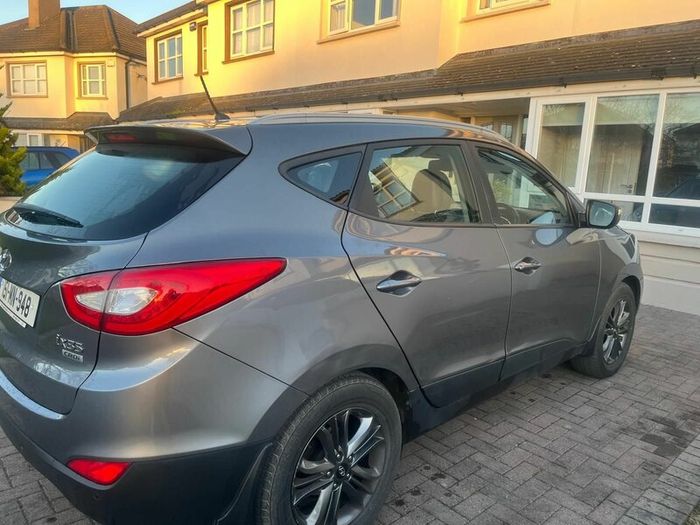 Hyundai ix35 2015 executive, low mileage