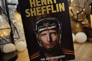 The Autobiography ! HAND SIGNED by Henry Shefflin ! 2015 ! by Penguin ! AUTOGRAPH !