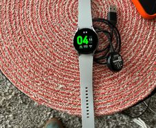 Samsung Gaxaxy Watch 4