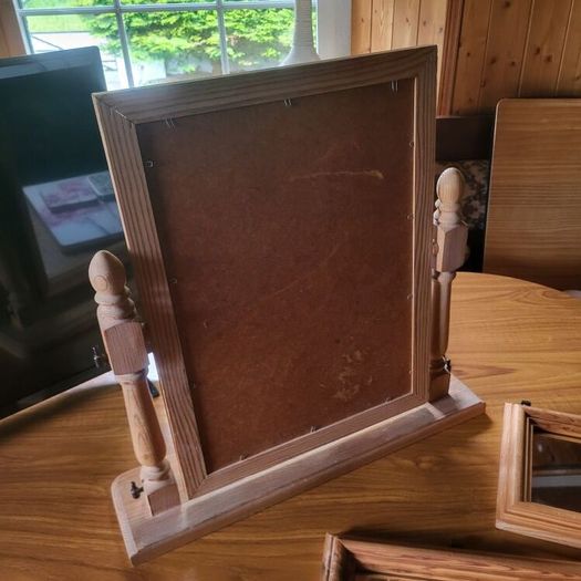 Dressing table/ Vanity mirror