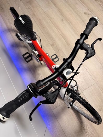 WOOM 4 Kids Bike 20 inch Bike (Like NEW)
