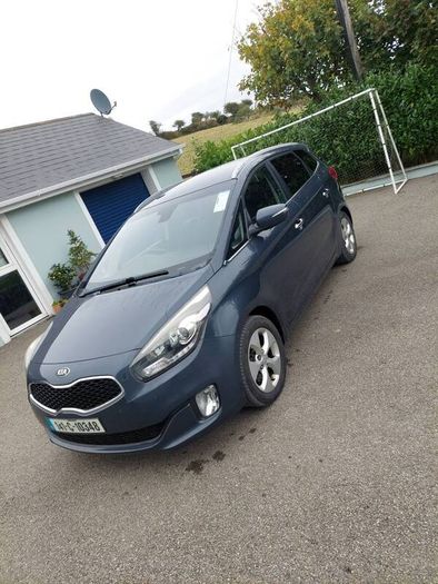 2014 Kia Carens