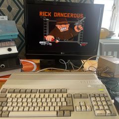 Amiga 500+ Recapped + Mouse + Joystick + Games + Modulator