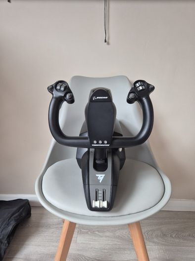Thrustmaster Yoke Pack Boeing Edition