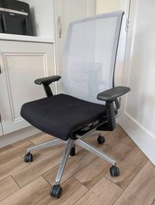 ergonomic office chair
