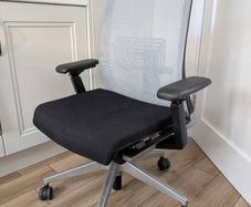 ergonomic office chair