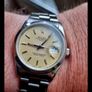 rolex oyster perpetual date lemon dial 34MM Image 4