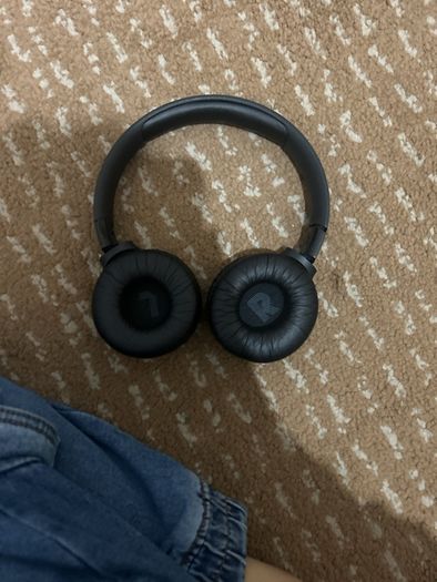 JBL Tune 520BT Wireless On Ear Headphones