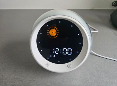 Kids alarm clock - USB powered