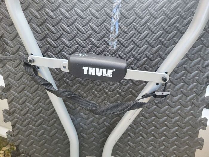 Thule bike rack for  2 bikes (tow bar connection)