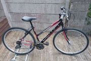 Ladies hybrid bicycle. Cycling like new.