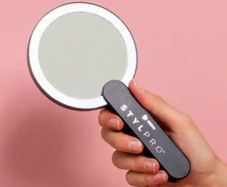 Style pro travel light up mirror