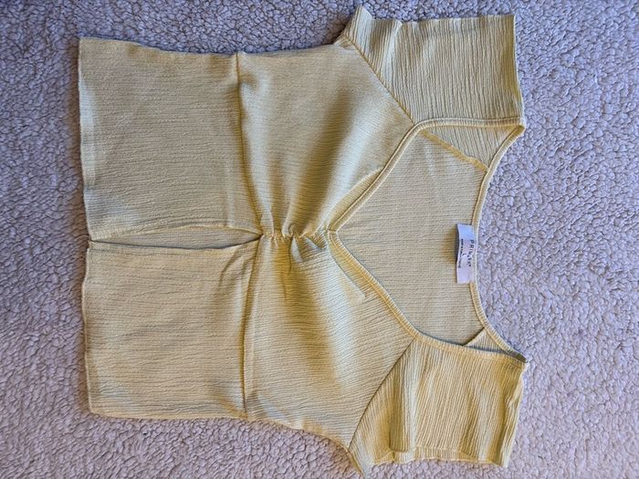 Top with slit